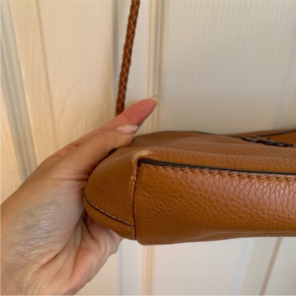 Tory Burch Brown Leather Shoulder Bag with decorative tassel & braided strap - Picture 5 of 10